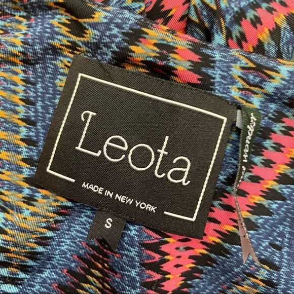 Leota New York Zig Zag Print V Neck Dress Size Small - Picture 6 of 6